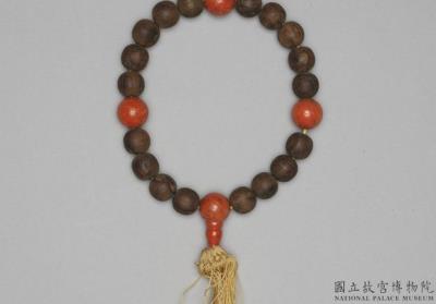 图片[2]-Agarwood bead bracelet with tin container, Qing dynasty (1644-1911)-China Archive